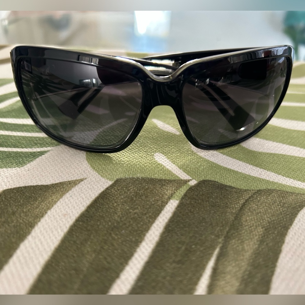 Black, large Marc Jacobs sunglasses